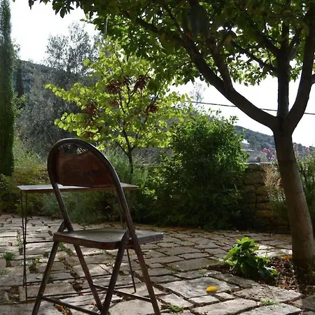 Holiday home Traditionelles Steinhaus In Friedlichem Bergdorf, Privatsphaere, Einzigartige Aesthetik Und Schoene Aussicht